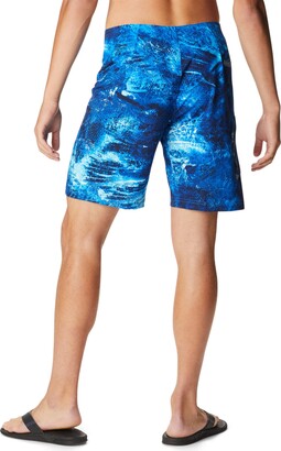 Columbia PFG Offshore II 9 inch Board Shorts (Blue Macaw Realtree