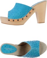 Thumbnail for your product : Tosca Mules & Clogs Turquoise