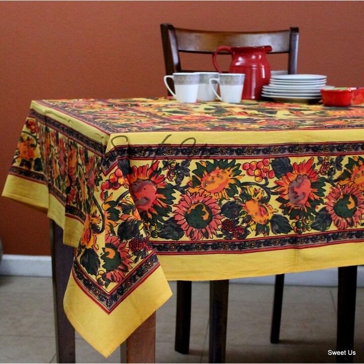Rectangle Satin Table Cover Accent for Dining Room and Kitchen Multicolor 60 X 84 Antique Classical Foliage Leaf Motifs with Pop Art Influences Checkered Design Ambesonne Fleur De Lis Tablecloth