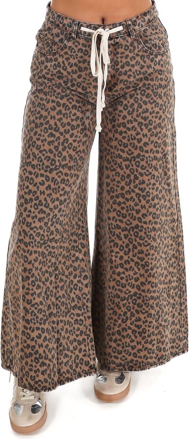 NoaBoa Take The Chance Leopard Wide Leg Pants In Mocha