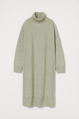 H&M Rib-knit Turtleneck Dress