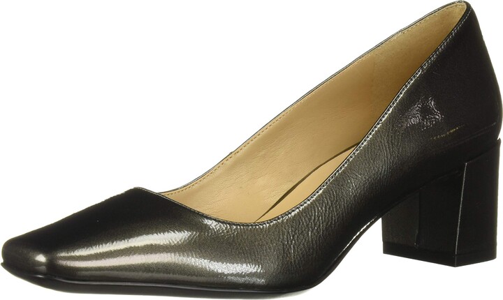 naturalizer gray pumps