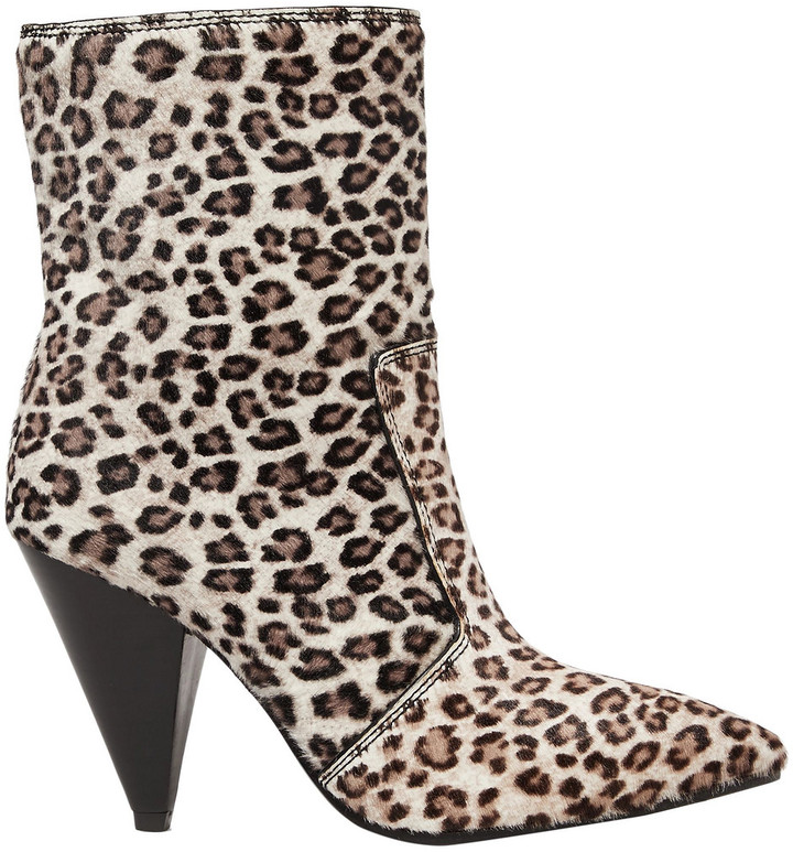 stuart weitzman animal print shoes