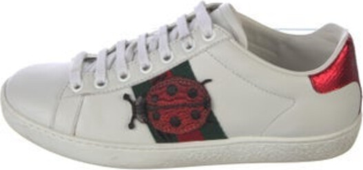 Gucci Leather Low Top Sneakers White Colorblock Pattern Web Accent & Bee Accent Round-Toes with Embroidered Accent Lace-Up Closure at Uppers Includes Box & Dust Bag Designer