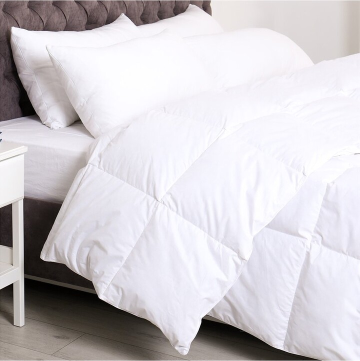 Melange Home 300 Thread Count Tempsolution Cooling/Warming Comforter