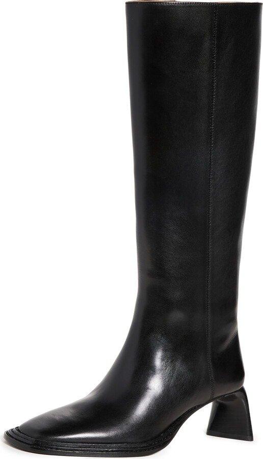 13.5 calf circumference boots