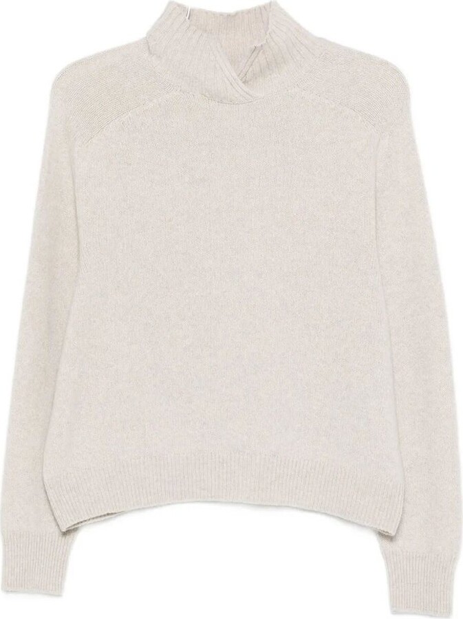 Malo V-Neck Long-Sleeved Knitted Jumper