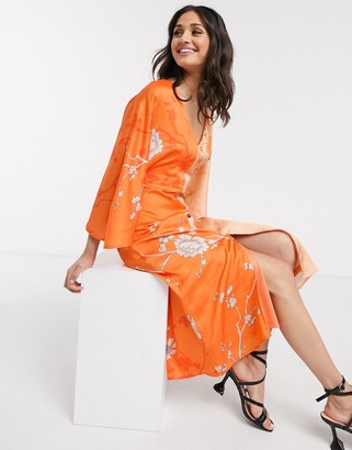 Liquorish contrast kimono midi dress with split in orange floral