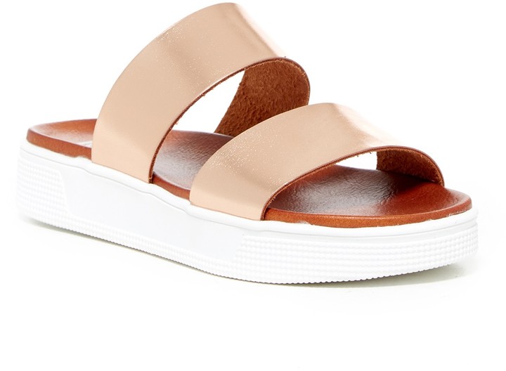 mia saige platform sandal