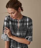 Thumbnail for your product : Reiss LARS CHECK PRINT SHIFT DRESS Monochrome