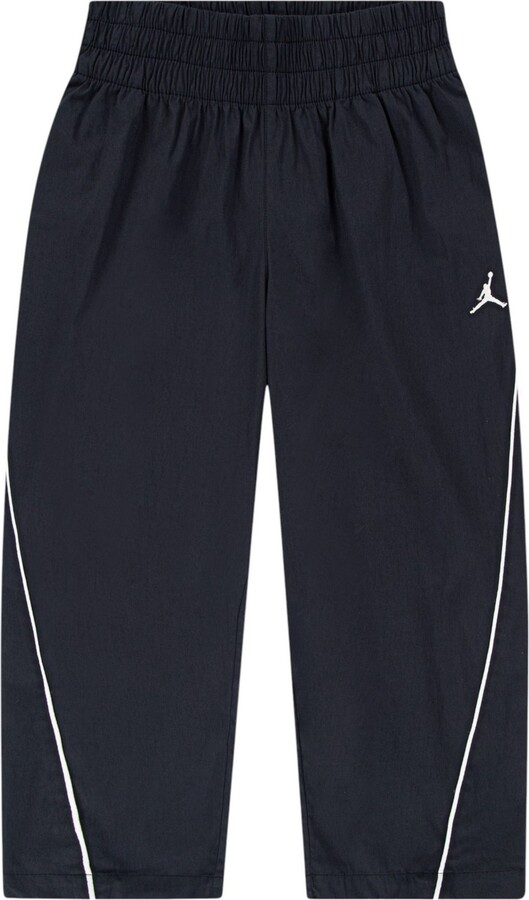 Jordan Girls' Training Camp Barrel Pants, Small, Off Noir