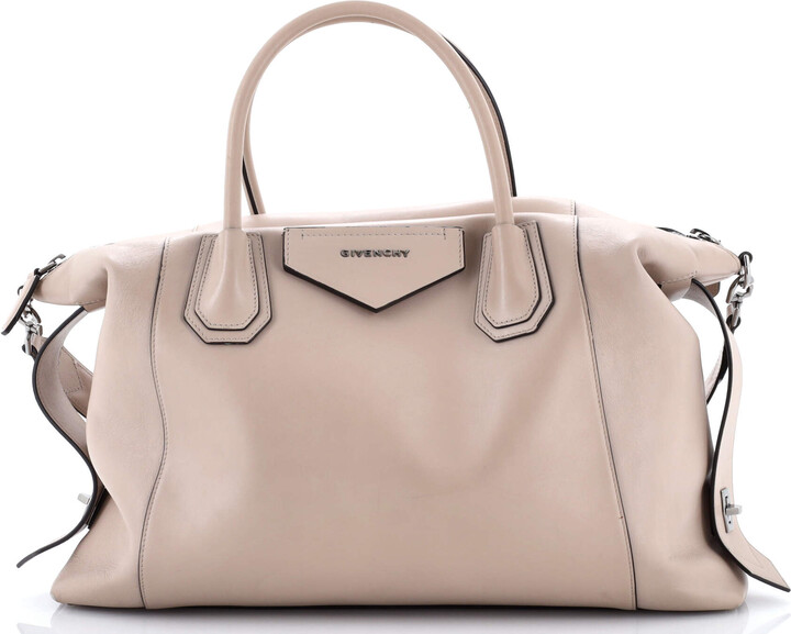 Givenchy Antigona Soft Bag Leather Medium