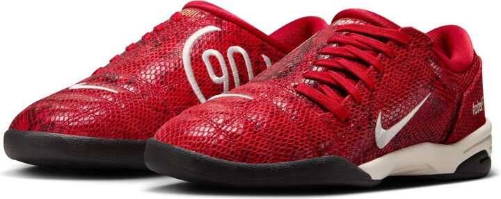 Nike Total 90 Soccer Sneaker