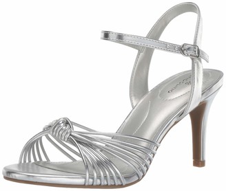 bandolino silver shoes