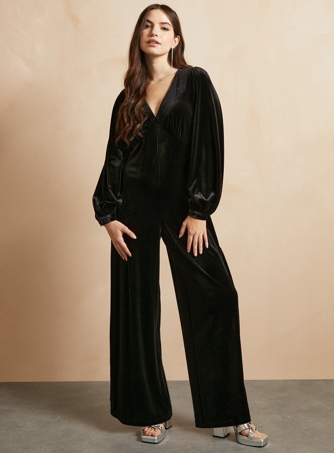 Everbelle Black Velvet Jumpsuit ShopStyle