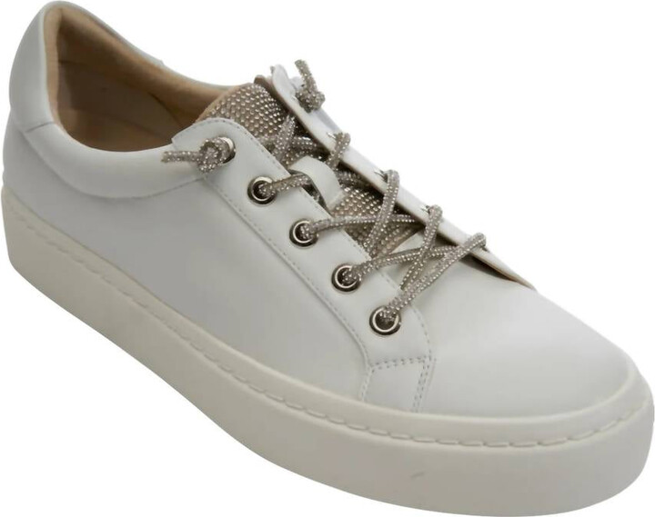 VANELi Women's Yasin Sneaker In White Nappa