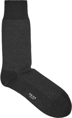 Reiss Brenta - Houndstooth Socks in Black, Mens