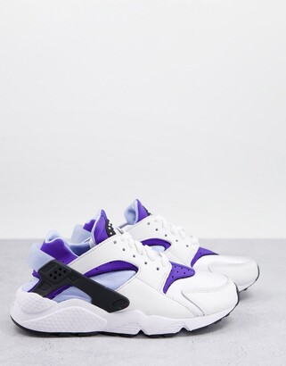 nike huarache navy blue and white