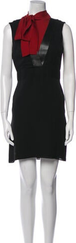 Gucci Silk Shift Dress Vintage From the 2015 Collection by Frida Giannini Black & Burgundy Sleeveless with Mock Neck Concealed Zip Closure at Back Designer