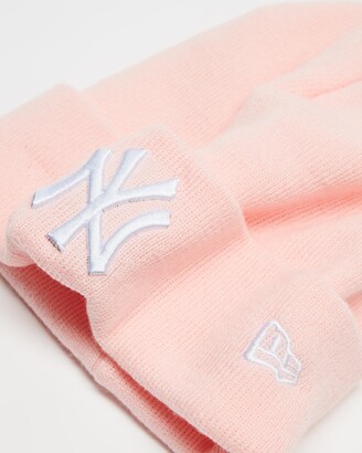 New Era Pink Beanies - Iconic Exclusive - Knit Thin New York Yankees Beanie - Size One Size at The Iconic