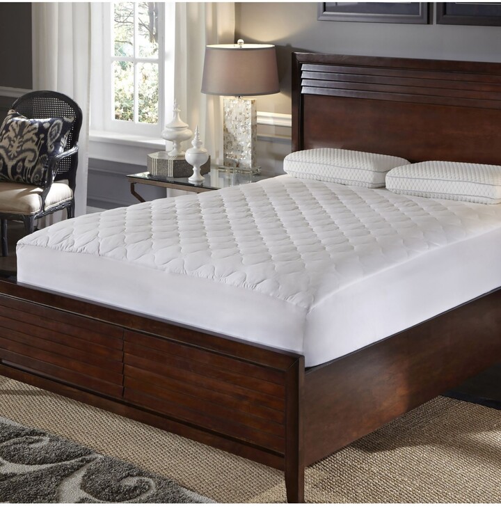 Rio Home Fashions Hotel Laundry Triple Protection Waterproof Mattress Pad, Full