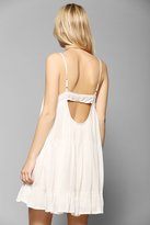 Thumbnail for your product : UO 2289 Ecote Maddie Tiered Sundress