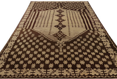 Vintage Tulu Rug In Beige-Brown With Geometric Medallion - Rug & Kilim