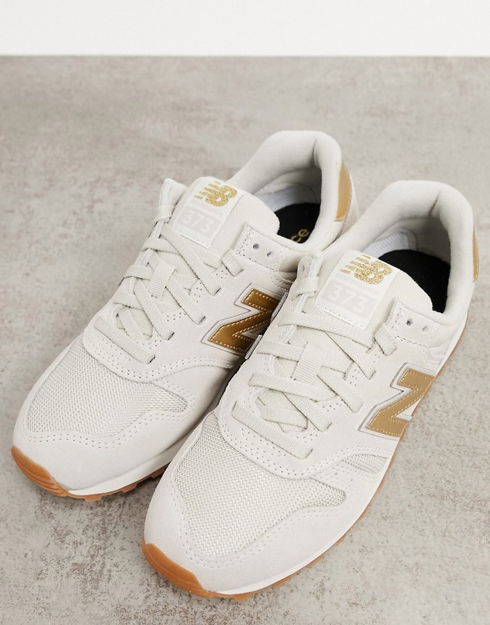 new balance 996 cream & gold trainers