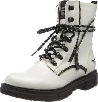mustang white boots