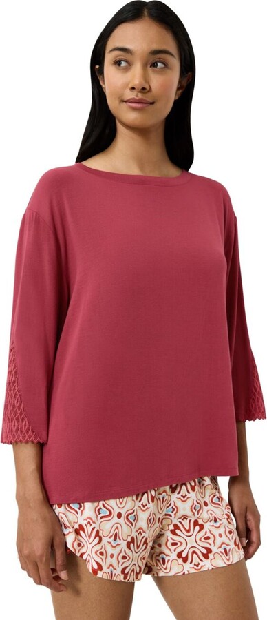 Triumph Aura Spotlight Top