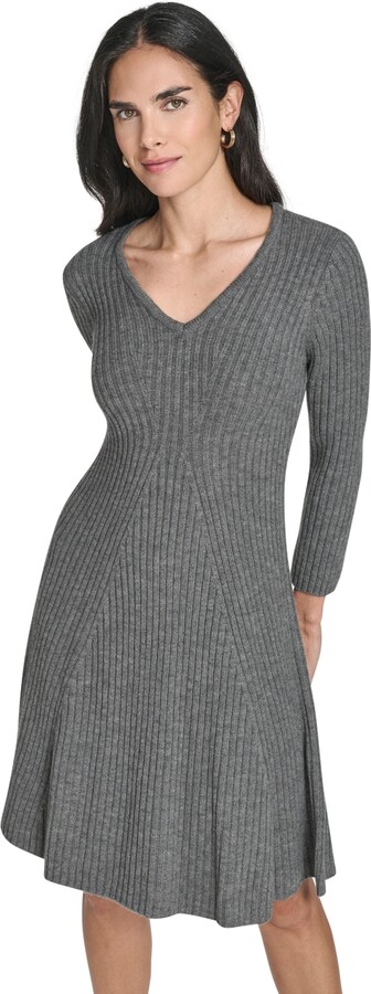 Jessica Howard Women's Fit and Flare Ribbed Sweater Dress