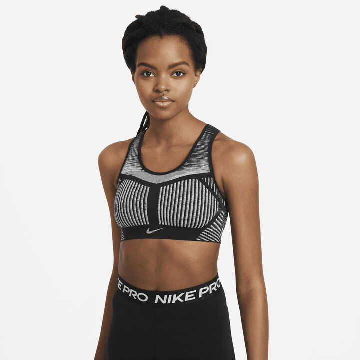 Nike Women's FE/NOM Flyknit High-Support Non-Padded Sports Bra in