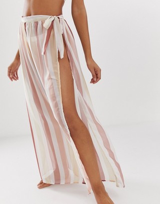 Miss Selfridge Exclusive printed wrap maxi skirt