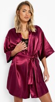 Thumbnail for your product : boohoo Maid Of Honour Satin Embroidered Robe