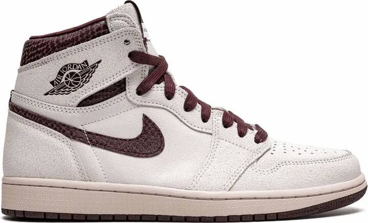 Jordan x A Ma Maniére Retro High OG sneakers