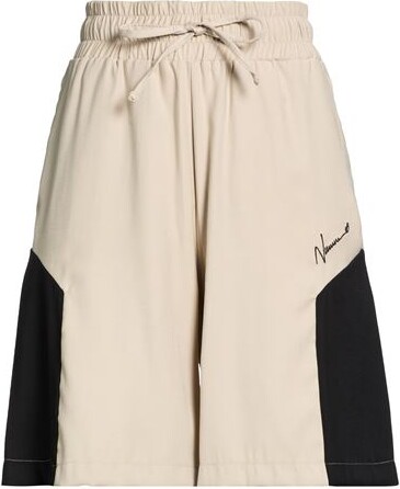 Numero 00 Woman Shorts & Bermuda Shorts