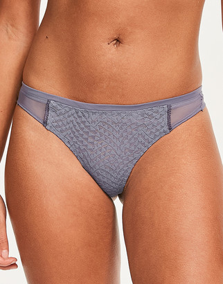 Calvin Klein Perfectly Fit Geo Lace Thong