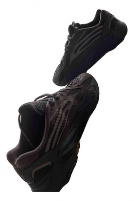 yeezy trainers womens