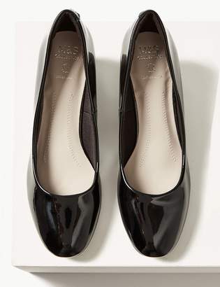 M&S CollectionMarks and Spencer Wide Fit Leather Court Shoes
