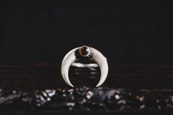 sterling Silver Moon Horn Garnet Ring-January Birthstone Rings-Red Ring-Lunar Jewellery-Gothic Rings-Witchy Jewellery