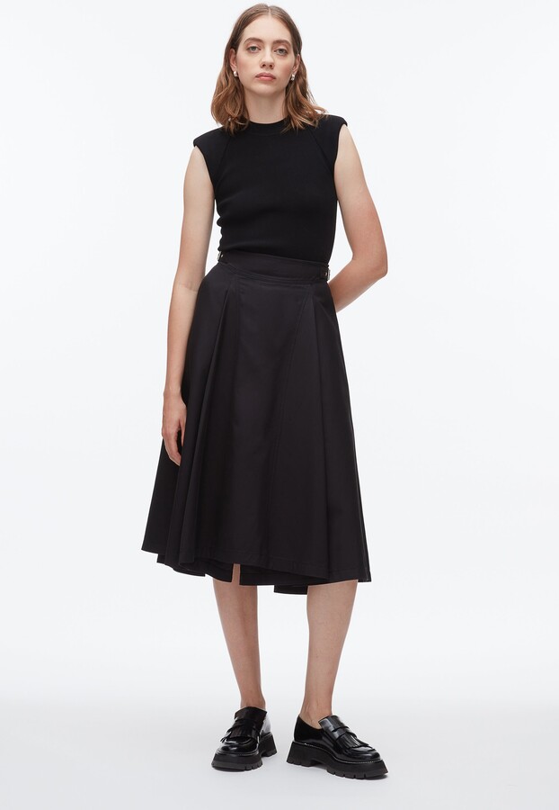 Pleated Utility Skirt in BLACK