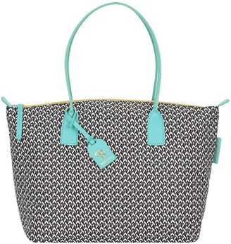 totes with lots of pockets