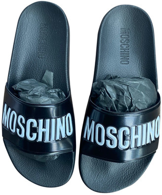 moschino sliders womens