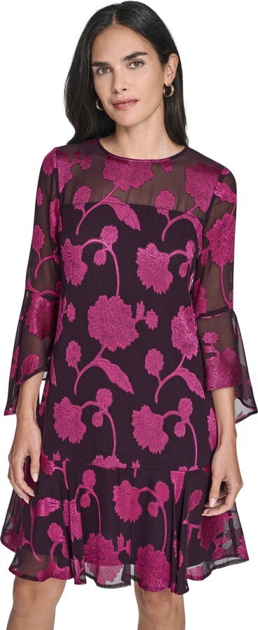 Jessica Howard Women's Bell Sleeve Crewneck Dress