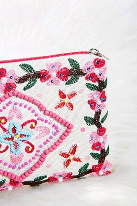 Forever 21 FOREVER 21+ Charade Floral Clutch