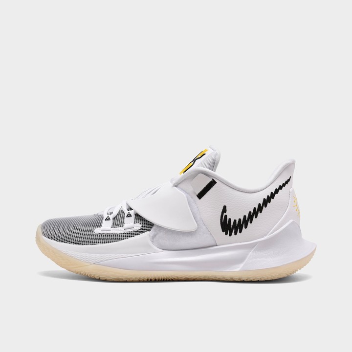 kyrie irving low 3 moon