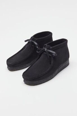 black wallabees