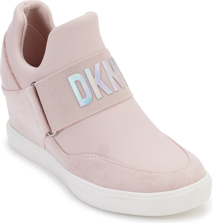 Cheap Womens Black Dkny Maia Sneaker | Soletrader Outlet