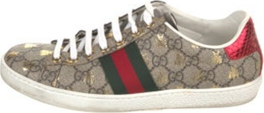 Gucci Low Top Sneakers Neutrals GG Supreme, Web Accent & Bee Accent Rubber Trim Round-Toes Lace-Up Closure at Uppers Includes Box Designer