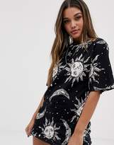 Thumbnail for your product : Motel t-shirt dress in sun and moon print